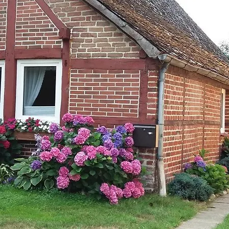 Apartment Von Wiegen, *